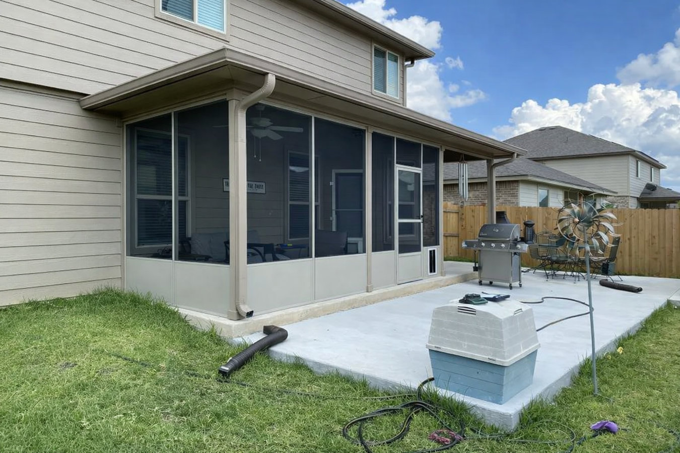 Screen room installation in Salinas, CA