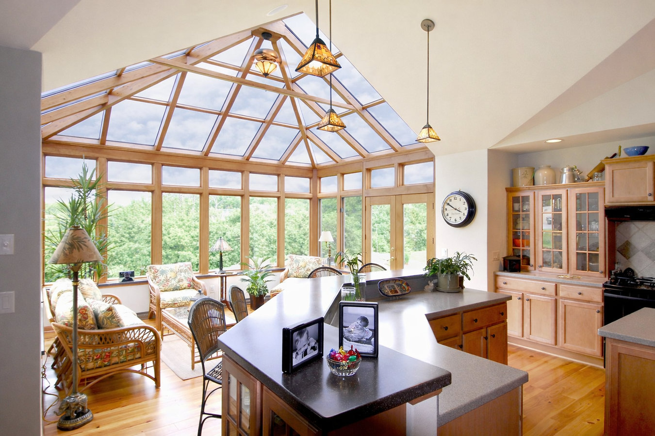 Sunroom remodeling in Salinas, CA
